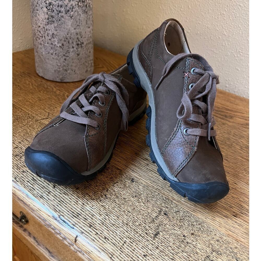 Keen leather & suede casual comfort lacer up shoes, women's size 6.5